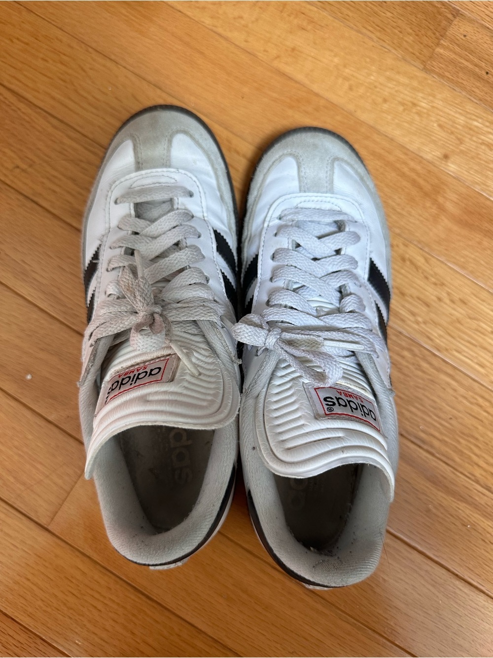 adidas Men’s Classic White & Black Casual Sneakers Samba